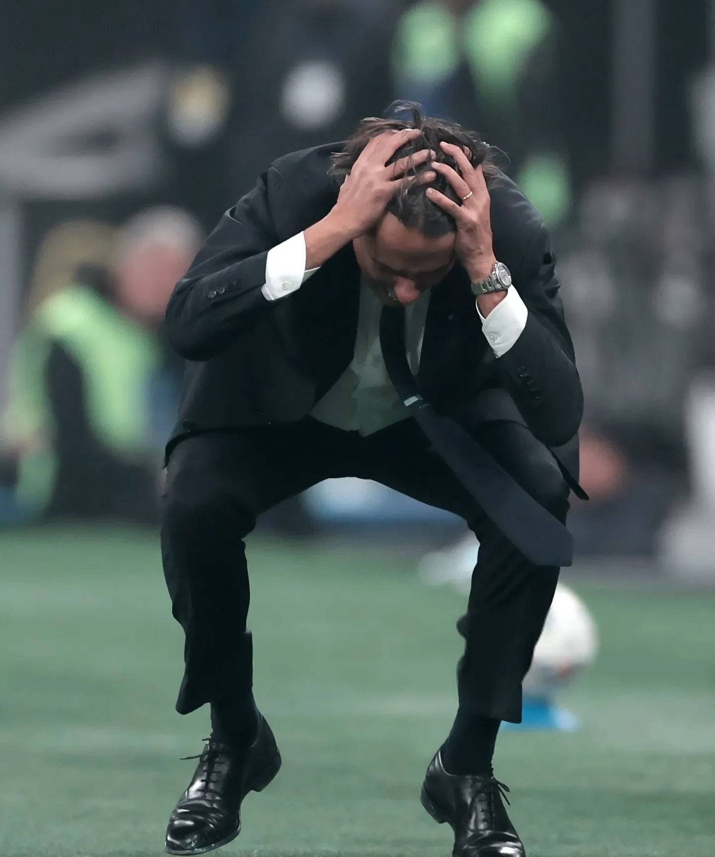 巴塞罗那迎欧冠关键赛，赛前防线松动，悬念犹存，细节决定成败的简单介绍